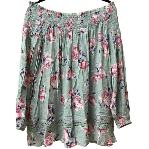 Anthropologie Doe & Rae NWT’s smocked off the shoulder floral blouse. Size large - Picture 1 of 7